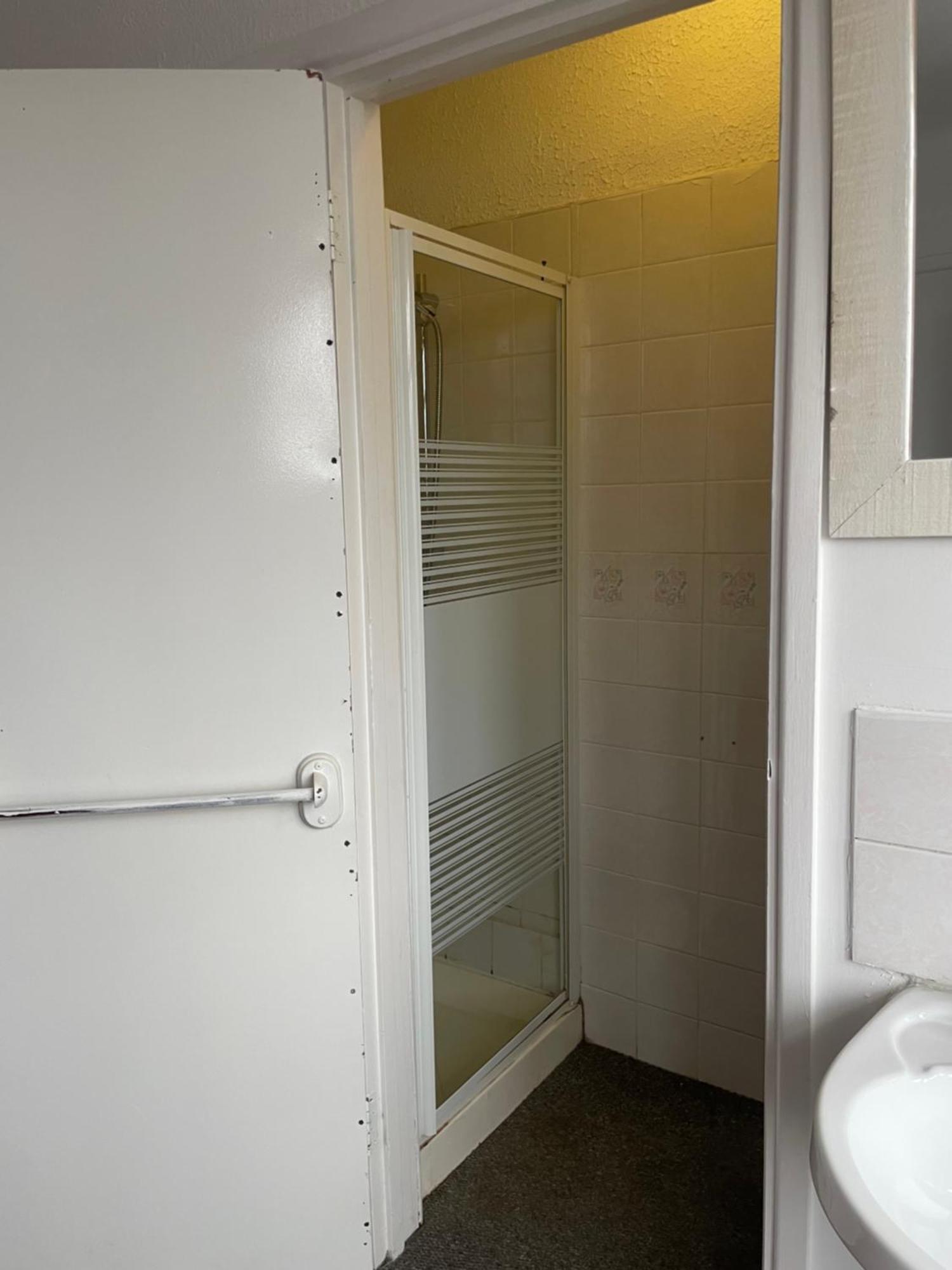 Amitie Guest House บอร์นมัธ ภายนอก รูปภาพ